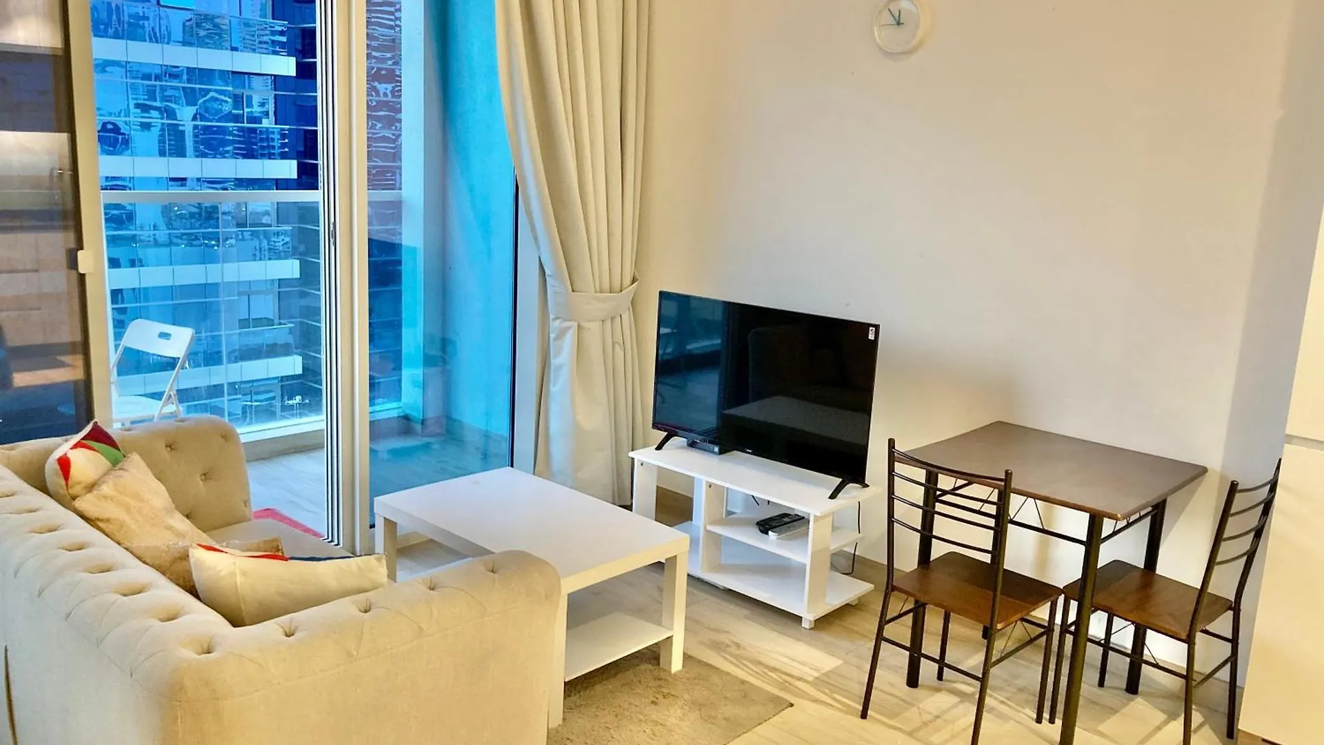 Western Studio One Apartment For Rent In Marina Dubaj Spojené arabské emiráty