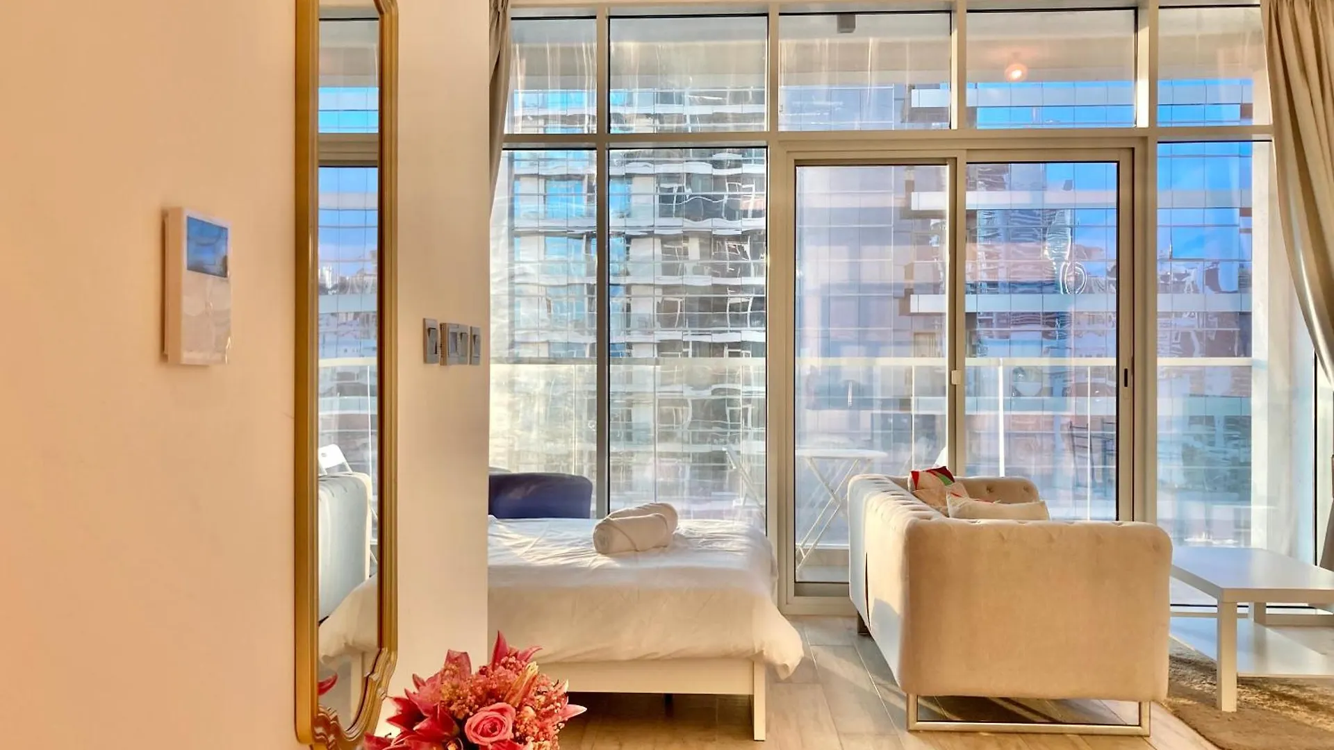 Western Studio One Apartment For Rent In Marina Dubaj